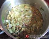 Omelette with fresh broad beans recipe step 6 photo