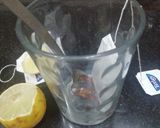 A picture of step 2 of Lemon Tea.