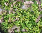 Hình bước làm 3 của món Thịt bò xào hoa thiên lý