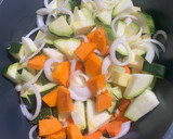 Foto del paso 1 de la receta: Verduras al vapor en thermomix ¡verduras en mi Varoma!