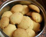 A picture of step 8 of Wheat flour nan khatai cookies.
