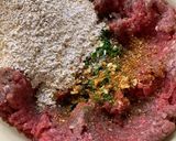 Foto del paso 1 de la receta: Hamburguesas de carne rellenas