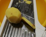 Foto del passaggio 2 della ricetta Tortino gratinato di alici e patate al forno