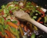 A picture of step 1 of Yui inspired chicken and peppers.