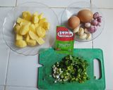 Foto langkah ke 1 dari resep Perkedel Kentang.