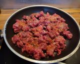 Foto del paso 2 de la receta: Tacos de carne con calabaza (578 kcal)