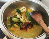 Foto langkah ke 2 dari resep Sayur kacang panjang bumbu kuning.