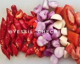 Foto langkah ke 1 dari resep Tumis Kangkung Pedas Terasi.