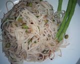 รูปขั้นตอนการทำที่ 3 ของ ยำขนมจีน สุดฮิต