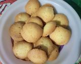A picture of step 5 of Anday walay Biscuit.