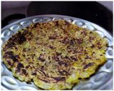 A picture of step 6 of Sabudana Thalipeeth.