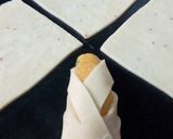 A picture of step 8 of Jaali samosa.