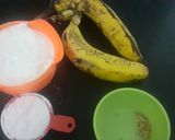 A picture of step 1 of Banana lassi.