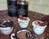 Foto del paso 3 de la receta: Helado/crema de oreo y Kinder Bueno