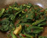 Foto langkah ke 3 dari resep Cuciwis Tumis Rebon.
