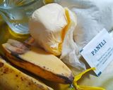 Foto langkah ke 1 dari resep Bola churros pisang keju.
