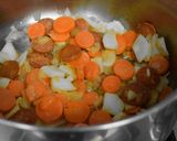 A picture of step 1 of Eva's spicy mushroom soup.
