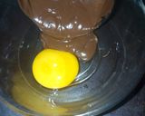 Foto langkah ke 5 dari resep Choco souffle lumer 2 bahan 🍫🥚.