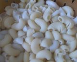 વ્હાઈટ સોસ પાસ્તા(white pasta recipe in gujarati) રેસીપી સ્ટેપ1ફોટો