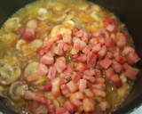 Foto del paso 6 de la receta: Fideuá de panceta y champiñones al toque de cerveza