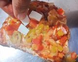 ब्रेड पिझ्झा (Bread pizza Recipe In Marathi) रेसिपी स्टेप 6 फोटो 