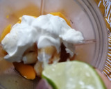 Foto del paso 1 de la receta: Carlota de mango🥭