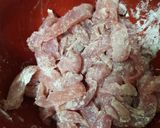 รูปขั้นตอนการทำที่ 1 ของ หมูผัดกิมจิ ซอสไก่ทอด
