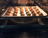 Foto langkah ke 4 dari resep Chewy Choco Chips Cookies.