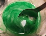 Foto langkah ke 2 dari resep Pudding Bunga Cantik.