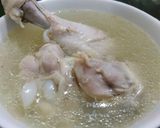Foto langkah ke 3 dari resep Sup Ayam Jahe.