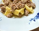 Foto del passaggio 7 della ricetta Ravioli mela castagne e formaggio al ragù di salsiccia