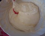 A picture of step 4 of Sheet cake.