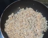 Foto langkah ke 3 dari resep Onigiri tuna mayo.