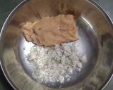 A picture of step 2 of Momos.