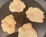 Une image de l'étape 2 de Pancakes light au saumon.