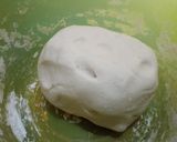 Foto langkah ke 9 dari resep Cireng Merah Putih🇮🇩 Isi Kornet-Sosis Pedas.