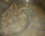 Foto langkah ke 2 dari resep Oseng Mercon Daging Sapi.
