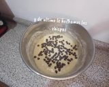 Foto del paso 6 de la receta: Queque de plátano y chocolate 🍫🍌💕