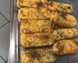 Une image de l'étape 6 de Pain de maïs grillé sauce tomate mozzarella et basilic.