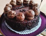 Foto del paso 21 de la receta: Tarta de chocolate con profiteroles de cacao