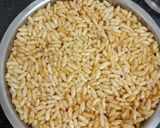 મમરાની ચીકી (Puffed Rice Chikki Recipe In Gujarati) રેસીપી સ્ટેપ2ફોટો