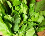सरसों के पत्ते की चटनी(Sarso ke patte ki chutney recipe in hindi) रेसिपी चरण 1 फोटो
