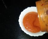 A picture of step 4 of Momos Chutney.