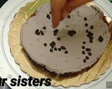A picture of step 7 of Dutch chocolate cake.
