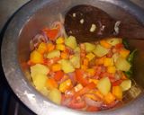 A picture of step 2 of Njahi pumpkin n peanut butter with spiced pasta.