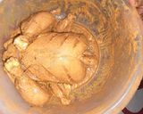 A picture of step 9 of Murgh Musallam.