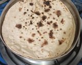 बची हुई रोटी का पिज़्ज़ा (Roti Pizza Recipe In Hindi) रेसिपी चरण 1 फोटो