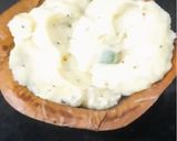 A picture of step 6 of Morkali Upma.