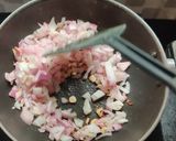 A picture of step 3 of Spicy potato capsicum curry chatpati aloo shimla mirch sabzi.