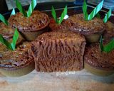 Foto langkah ke 8 dari resep Bolu karamel / Bolu Sarang Semut Mini.